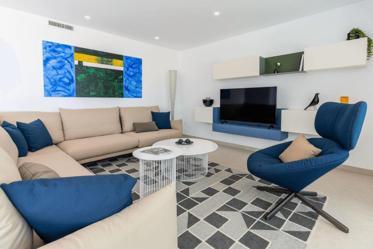 nueva villa de lujo con impresionantes vistas panorámicas al mar y a las moñtanas en Altea Hills