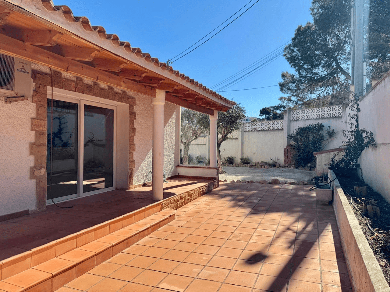 ¡Una auténtica oportunidad con gran potencial en una zona muy demandada!